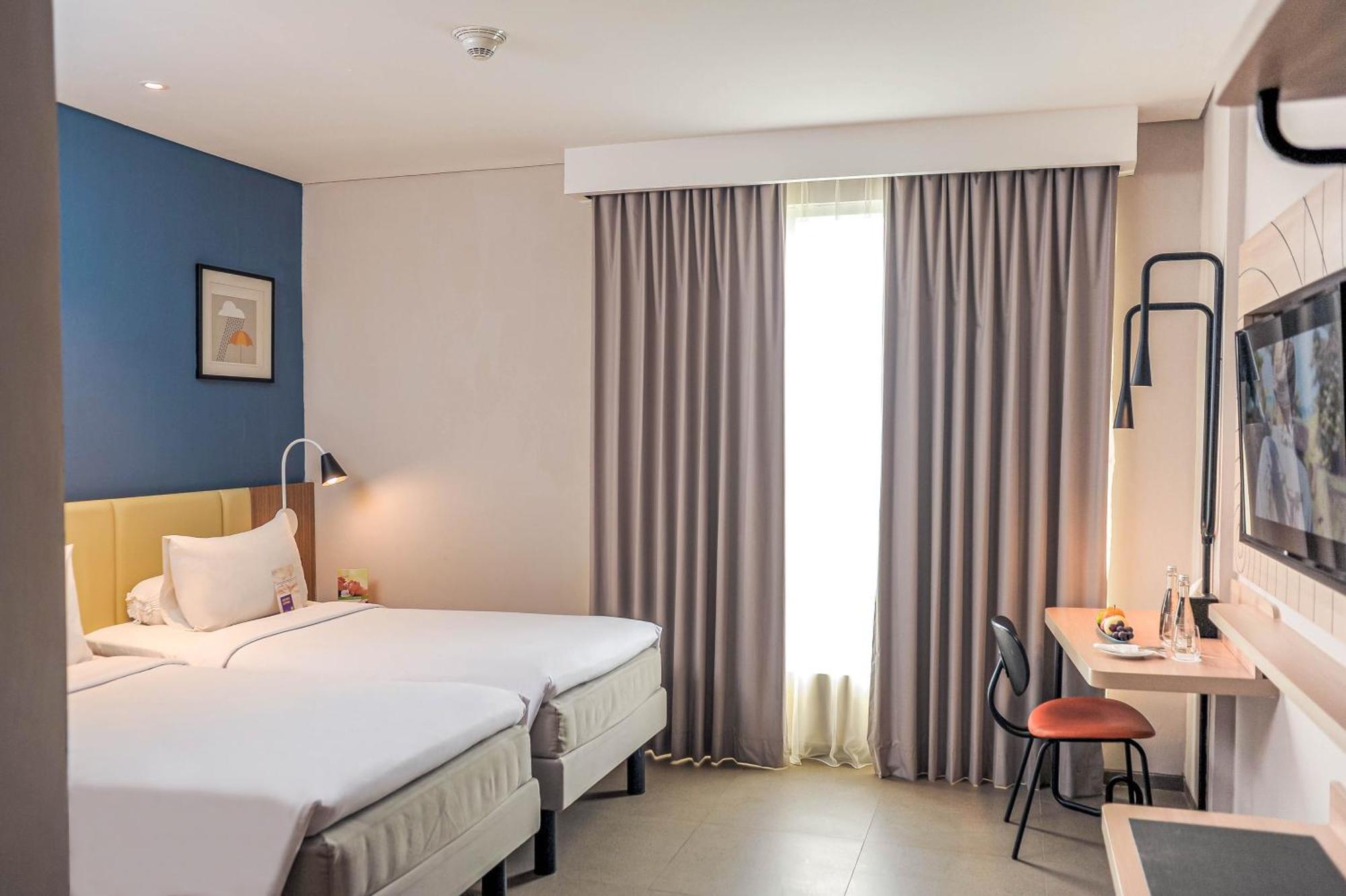 Ibis Styles Pajajaran Hotel 3*